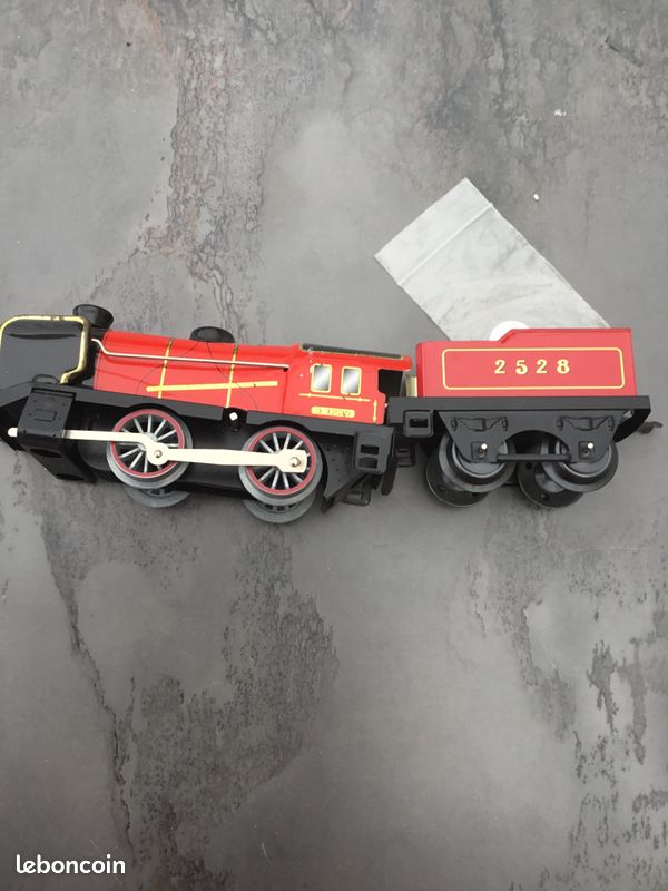 Hornby hachette locomotive à vapeur 3-1225 à clé + tender 2528 échelle o (image 1)