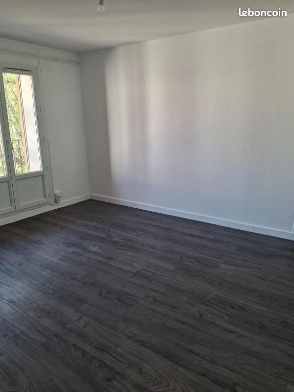 Appartement 3 pièces 61 m² · au Pont-de-Claix · 61 m² · 632 €/mois