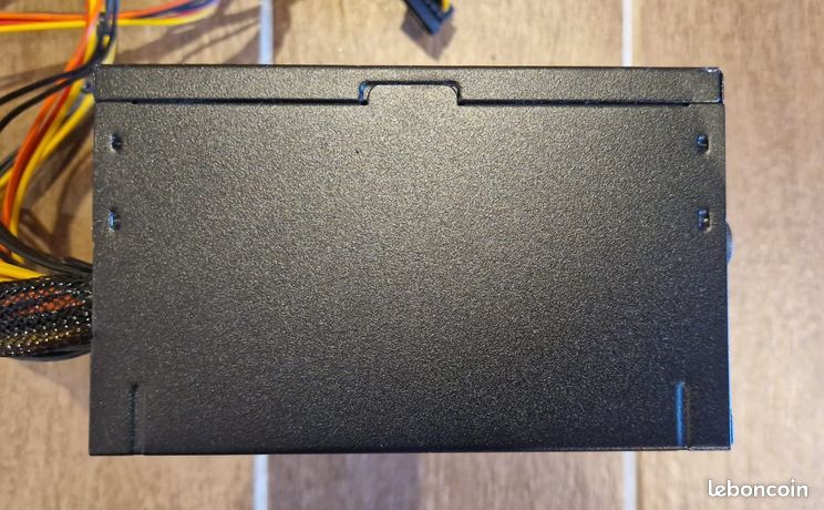 Unité Alimentation Antec VP400PC Sortie 400W - Noir