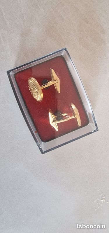 Jonwo Boutons De Manchette Carrés Plaqués Or 14 Carats Avec