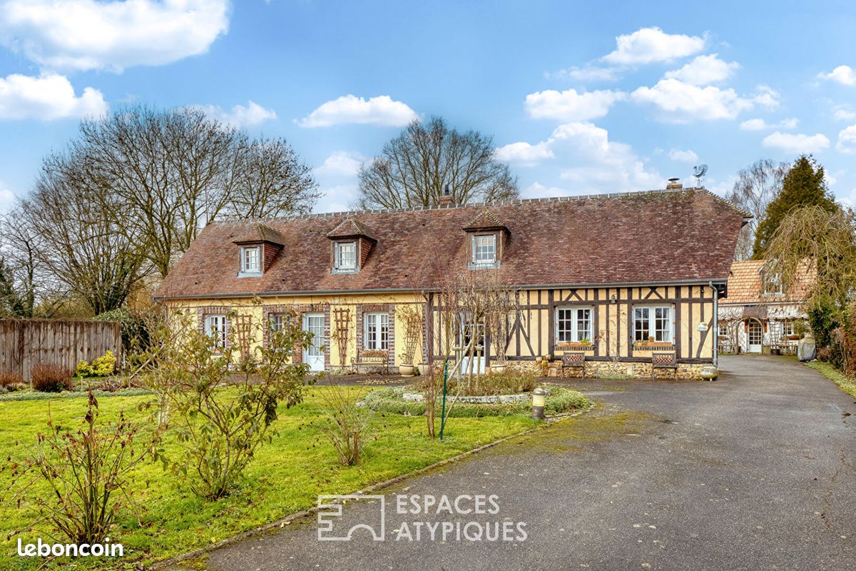 Maison 8 pièces 250 m² · à Bois-Arnault · 250 m² · 449 000 €