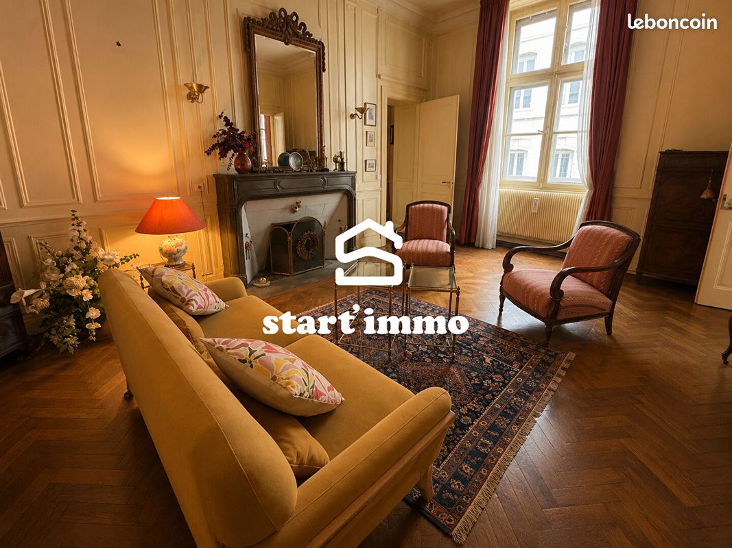 Appartement 5 pièces 142 m² · à Besançon · 142 m² · 261 000 €