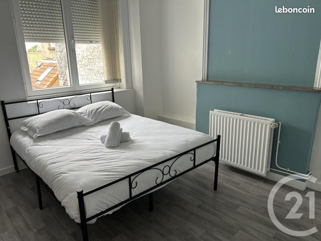 Appartement 2 pièces 9 m² · à Calais · 9 m² · 390 €