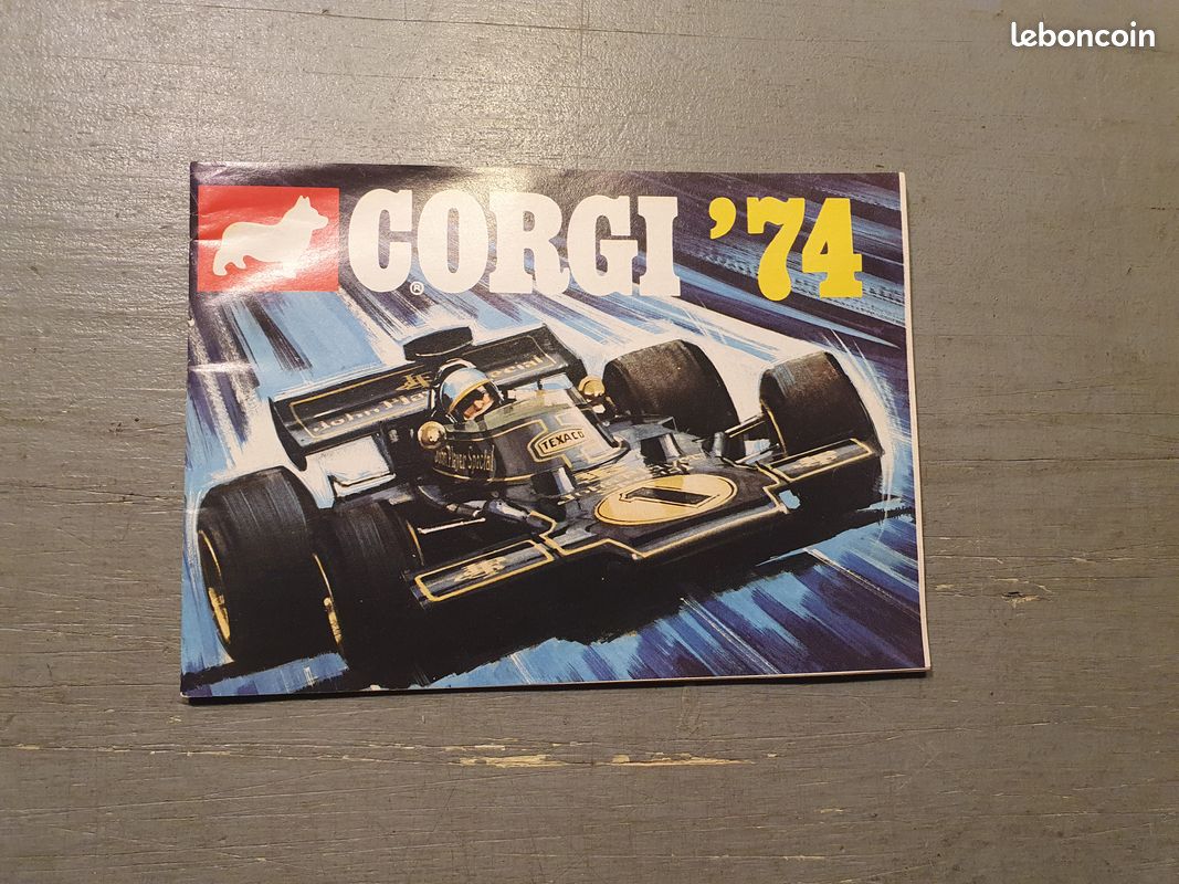 CATALOGUES VOITURES MINIATURES CORGI CLASSICS 1987 ET 1988