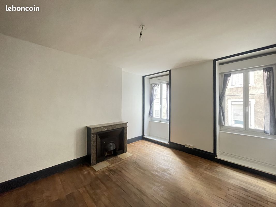 Appartement 2 pièces 74 m² · à Annonay · 74 m² · 430 €/mois