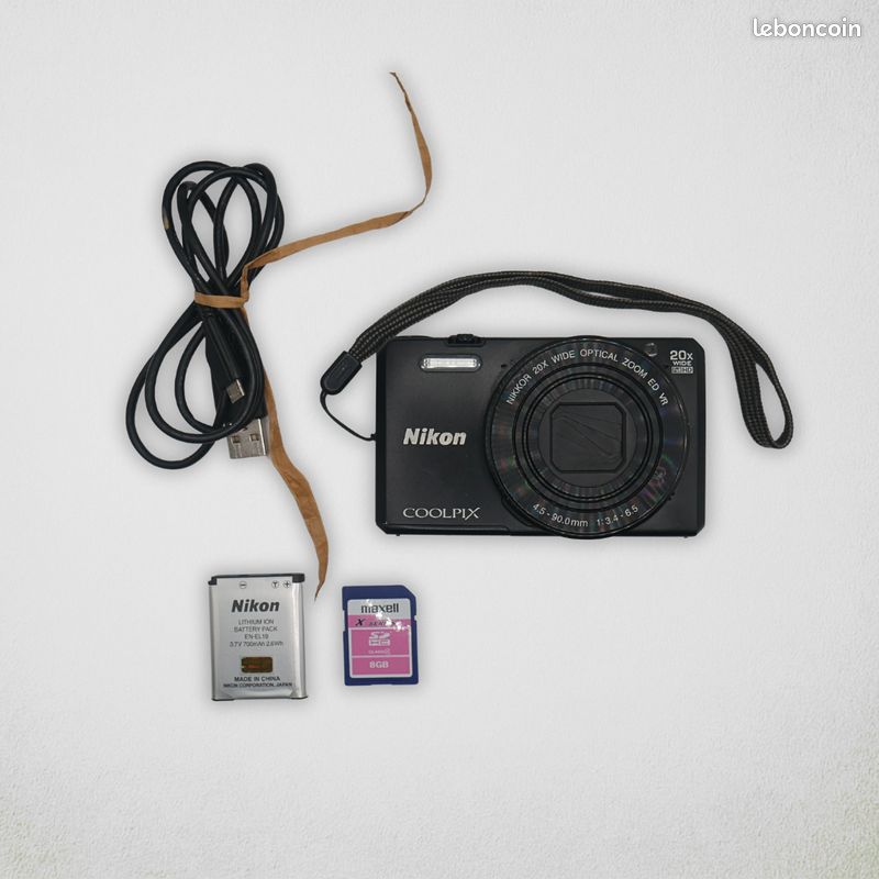 Nikon Coolpix S7000 compact digital camera 20x zoom Photo, audio