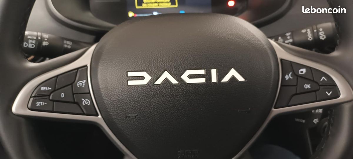 Dacia Jogger Hybrid 140 7 places GSR2 Extreme (image 5)