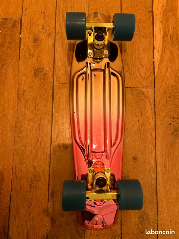 Skateboard (image 4)