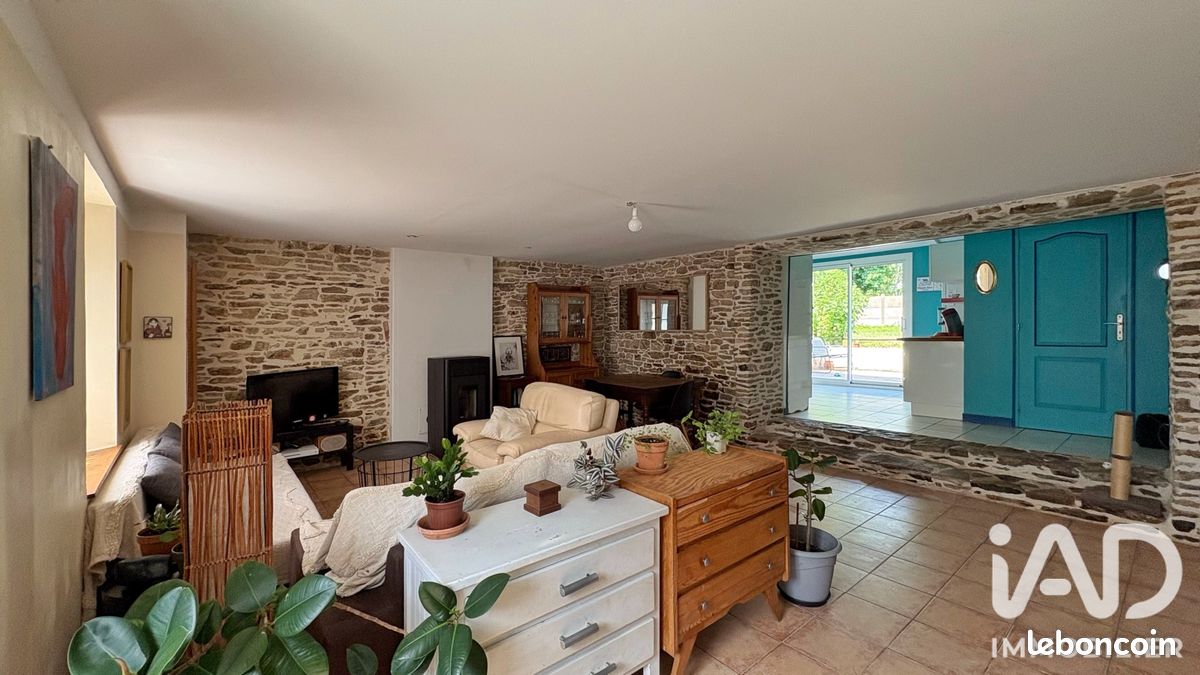 Maison 6 pièces 104 m² · à Pluvigner · 104 m² · 250 000 €