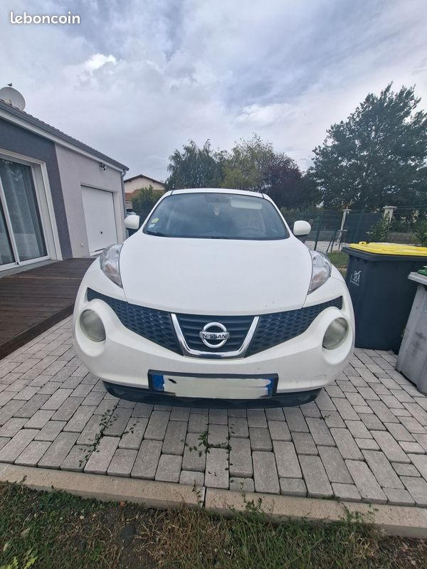 Nissan Juke (image 1)