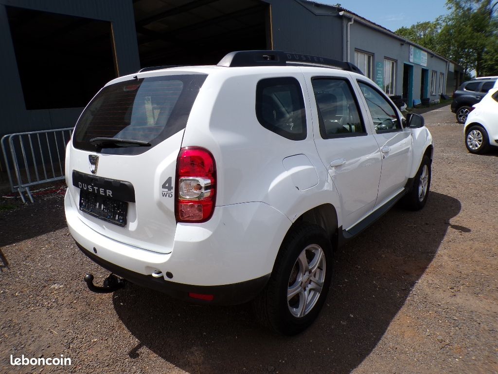 Dacia Duster 1.5 dCi 110 4x4 Prestige (image 4)