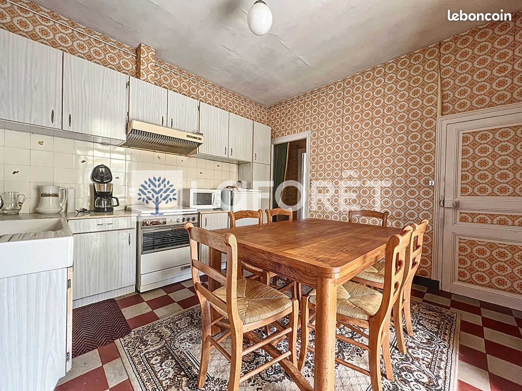 Maison 6 pièces 93 m² - Thouars 79100 (image principale 9)