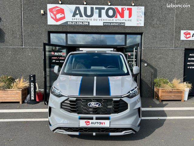 đ 58 500 FORD TRANSIT CUSTOM Sport E-Hybride 232CV â CABINE MODULABLE 2 Ă 5 PLACES â TVA RĂCUPĂRABLE â DISPONIBLE (image 9)