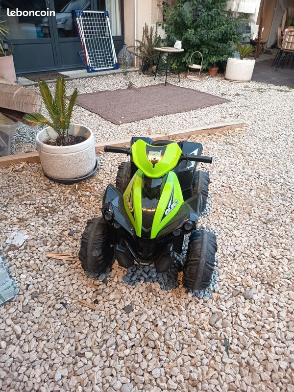 Quad électrique enfant (image 1)