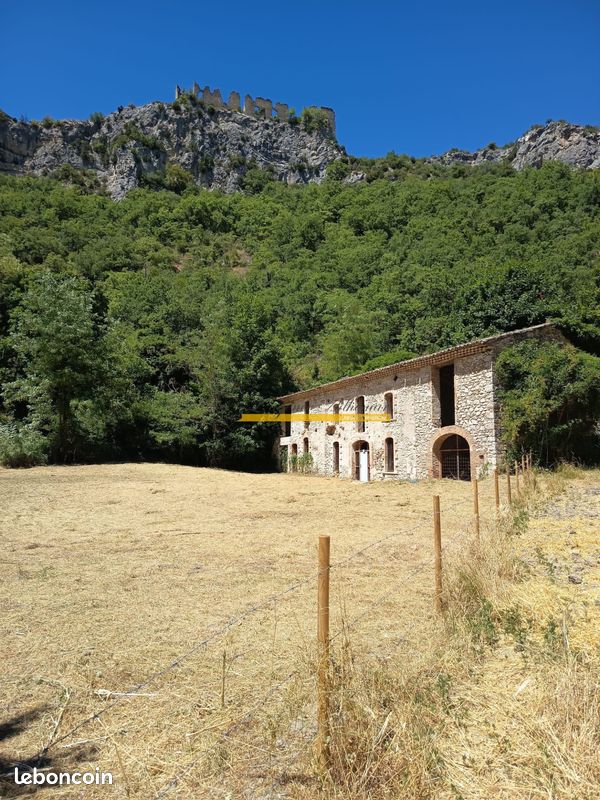 Maison 5 pièces 180 m² · à Soyans · 180 m² · 264 000 €