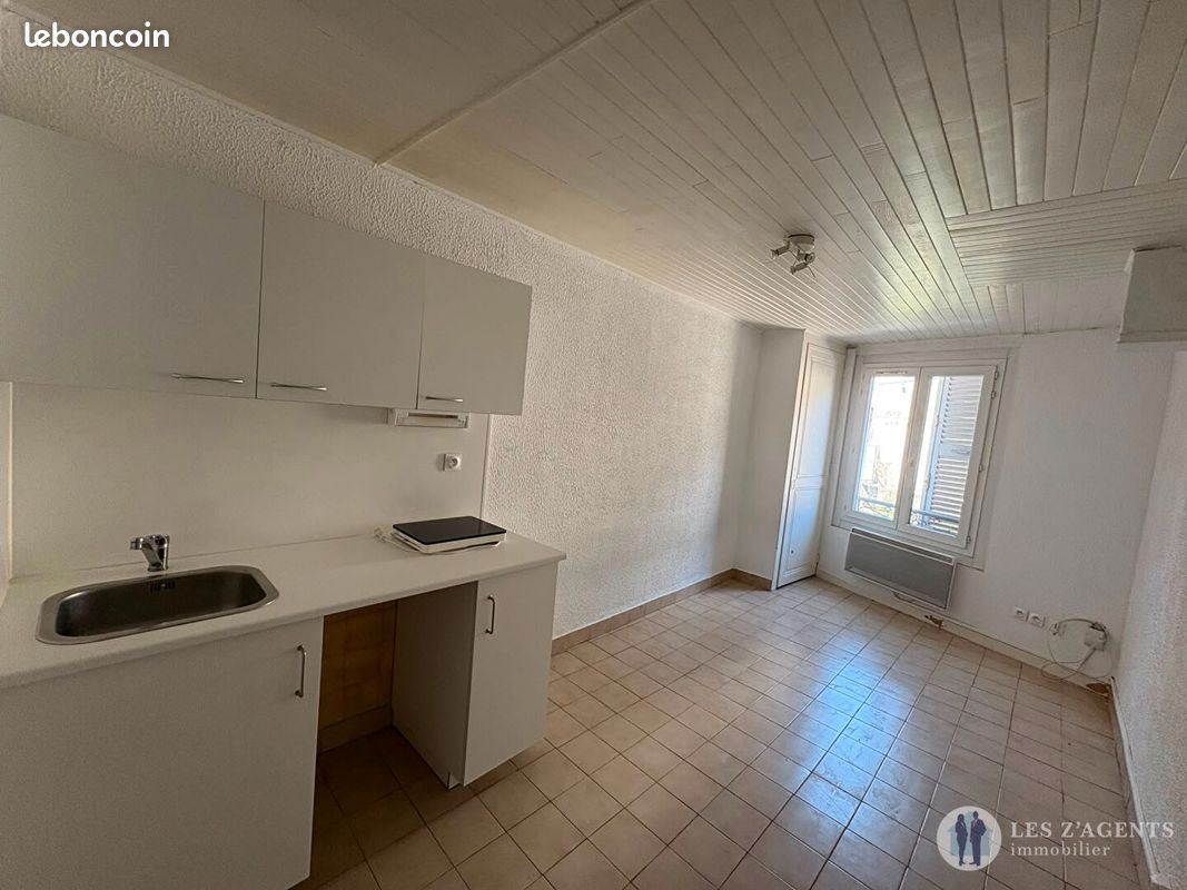 Appartement 1 pièce 18 m² · à Grenoble · 18 m² · 365 €