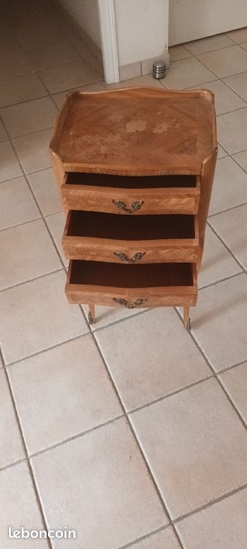 Table de chevet (image 3)