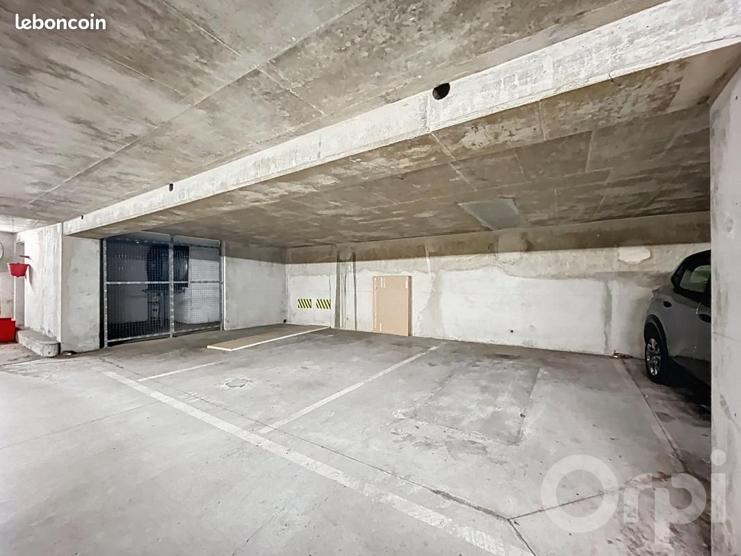 Garage/box Maisons Alfort · à Maisons-Alfort · 90 €/mois