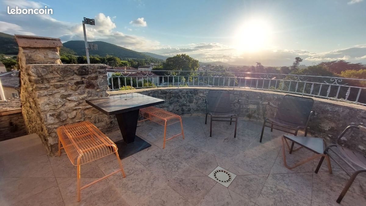 Maison 5 pièces 120 m² · à Sauzet · 120 m² · 319 000 €