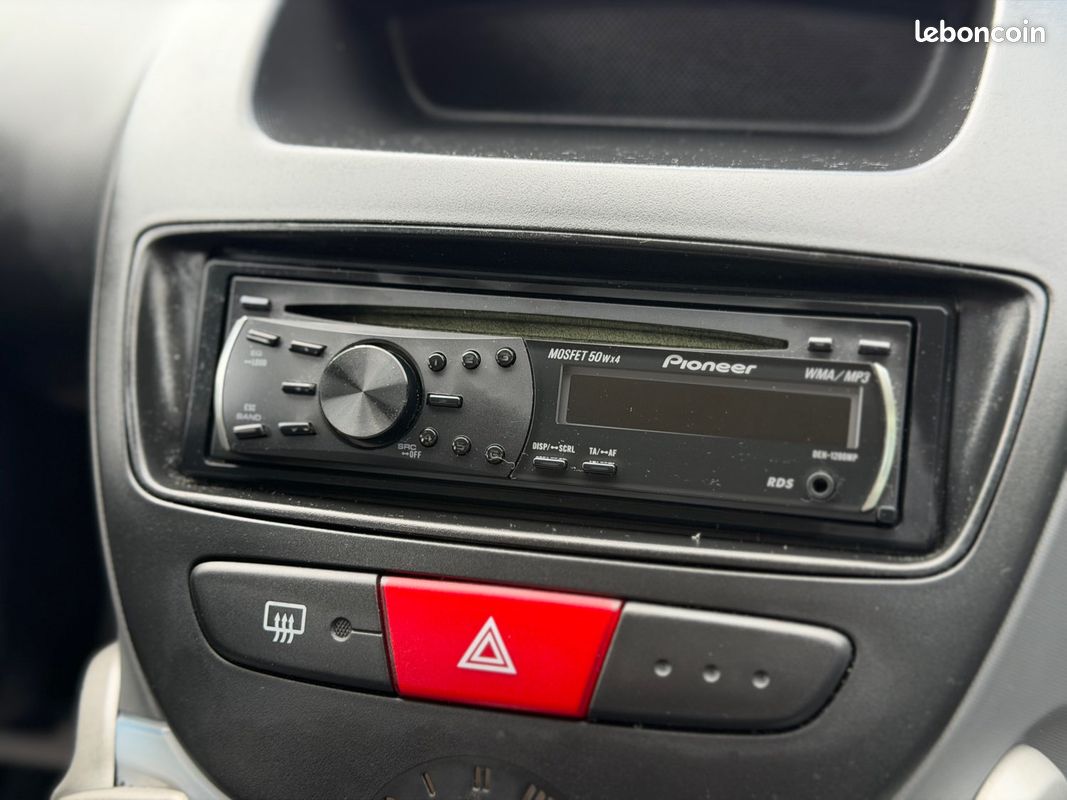 Citroën C1 1.0i Airdream Attraction - 40 750 Kms - Citadine - Révisée & Garantie 6 Mois (image 21)