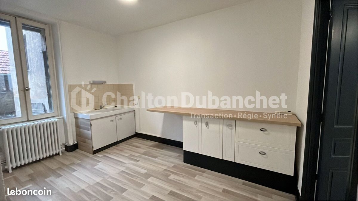 Appartement 3 pièces 63 m² · à Roanne · 63 m² · 530 €/mois