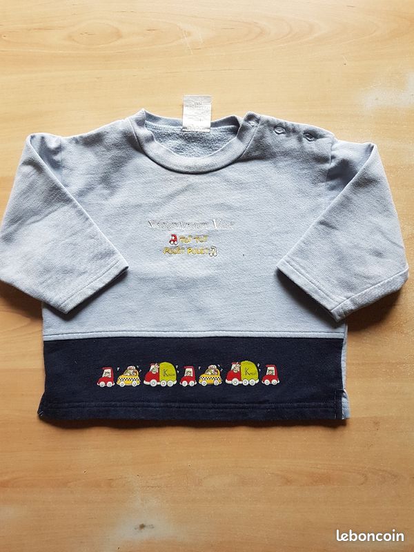 Pull sweat 18 mois (image 1)