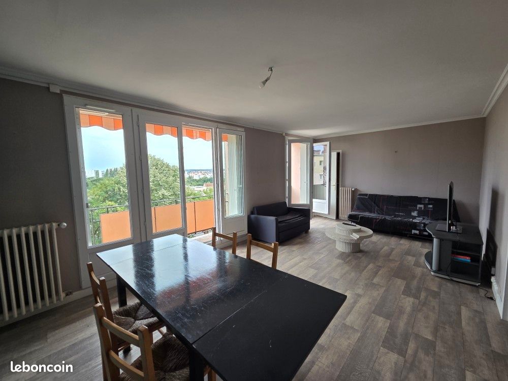 Appartement 3 pièces 64 m² · à Laval · 64 m² · 635 €/mois