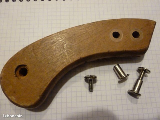 Manche outil bois et vis de serrage (image 1)