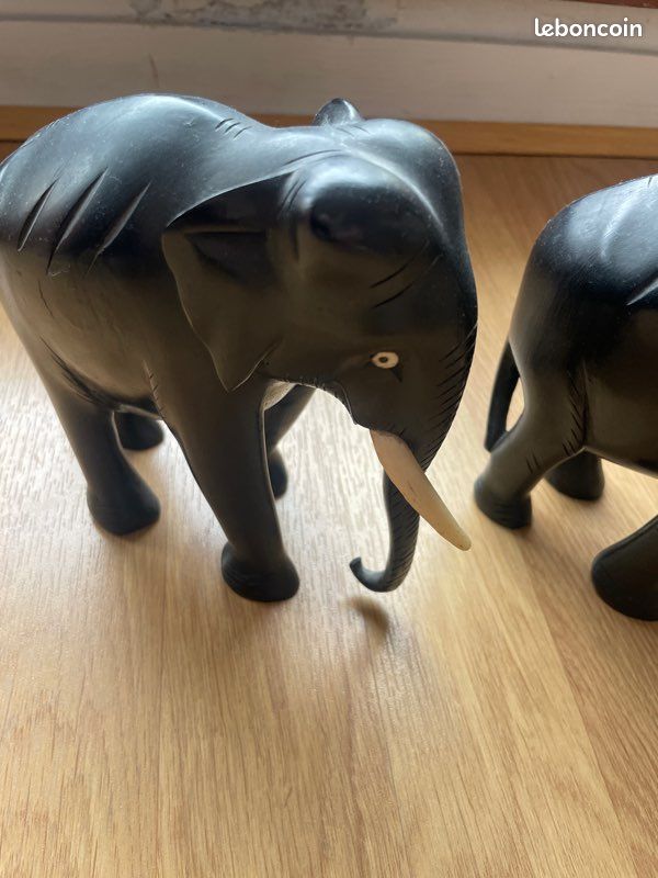 Lot éléphants ébène et ivoire (image 2)