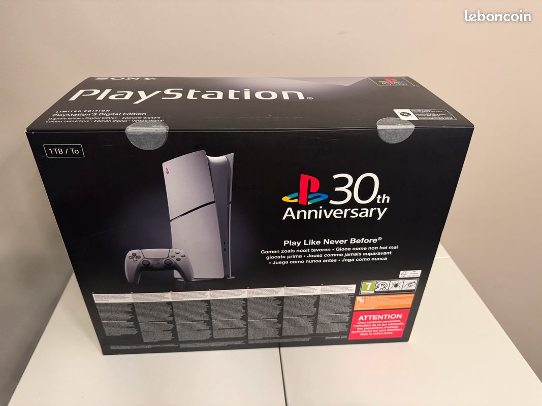 PS5 Slim 30ème anniversaire + Lecteur PS5 + Manette DualSense PS5 30e anniversaire (image 4)