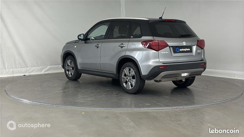 Suzuki Vitara 1.5 Dualjet Hybrid 115ch Privilège Auto (image 8)