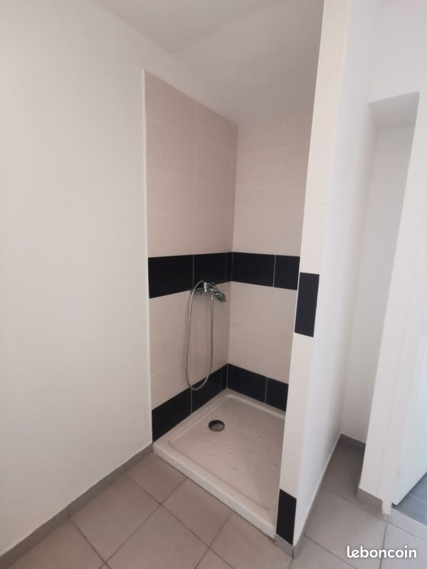 Local commercial 110 m² LA FLECHE (image 8)