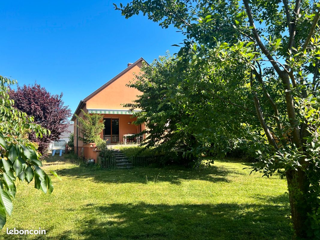 Maison 3 pièces 106 m² · à Sundhoffen · 106 m² · 1 225 €
