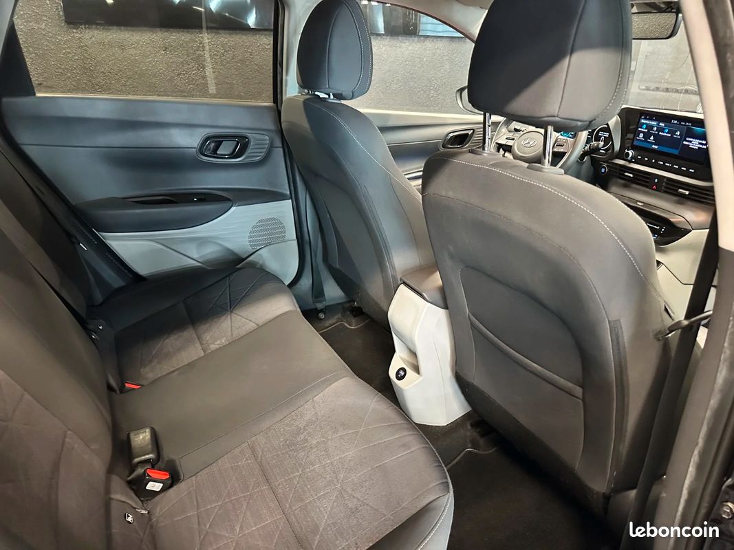 HYUNDAI BAYON 1.0 T-GDi 100 Hybrid 48V Creative (image 23)