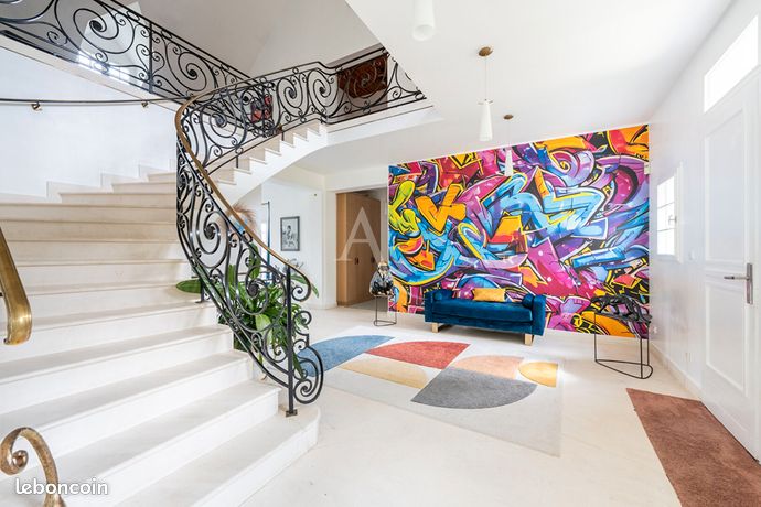 Maison 7 pièces 265 m²