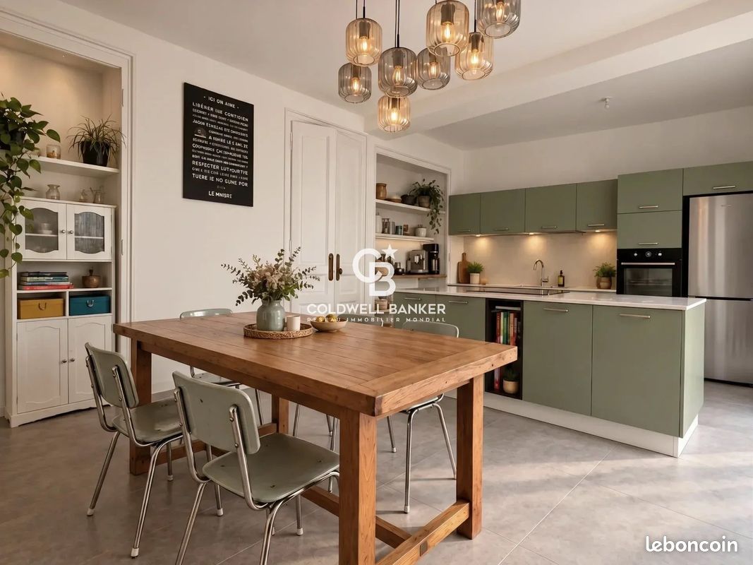 Maison 8 pièces 180 m² · au Mans · 180 m² · 480 000 €