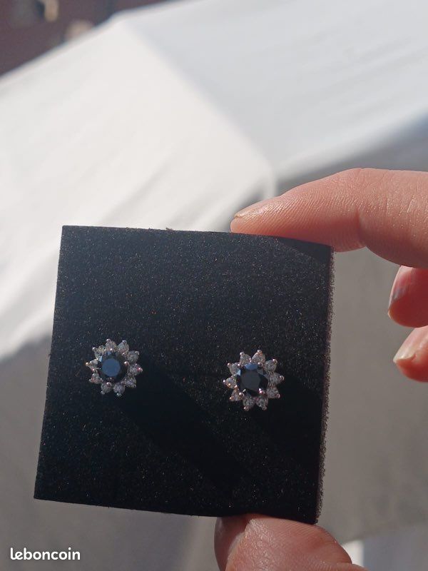 Boucles d’oreilles en argent plaqué or avec diamants de moissonite et certificat gra (image 12)