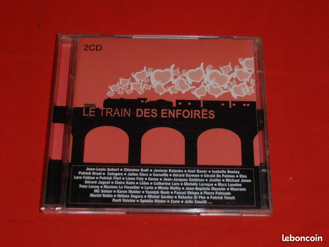 Lot 4 CD variété Française : Les Enfoirés/Notre Dame de Paris/Emilie Jolie/Julien Clerc (image 6)