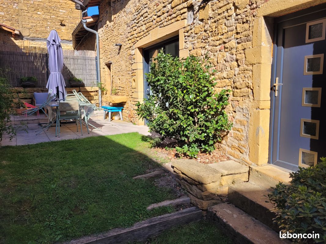 Maison 4 pièces 115 m² · à Theizé · 115 m² · 360 000 €