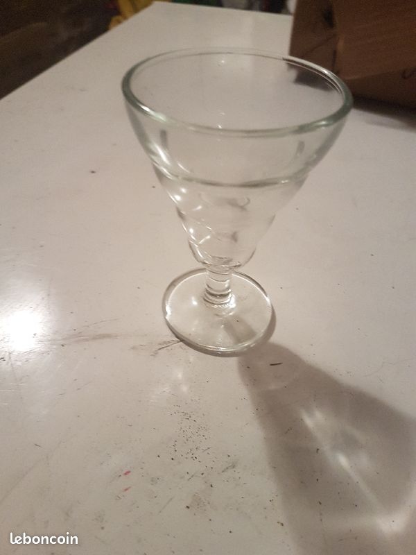 Verre a Vin (image 1)