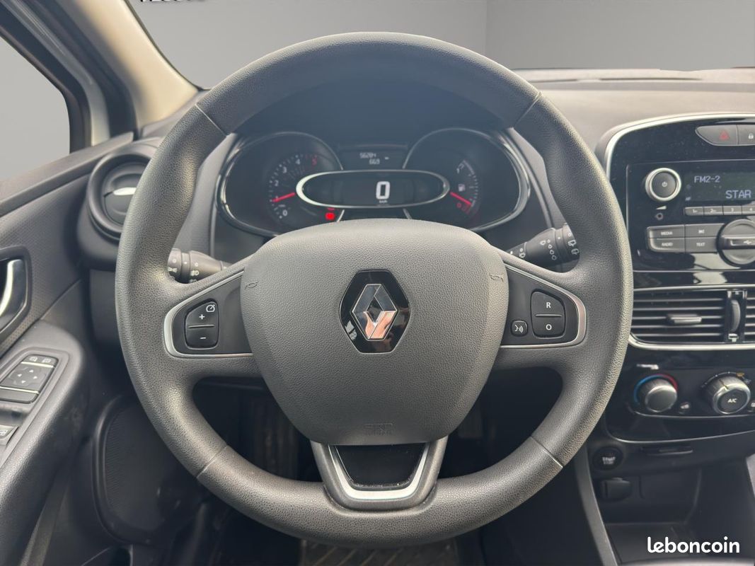 RENAULT CLIO 1.5 Energy dCi - 75 IV Société - 2 places (image 7)