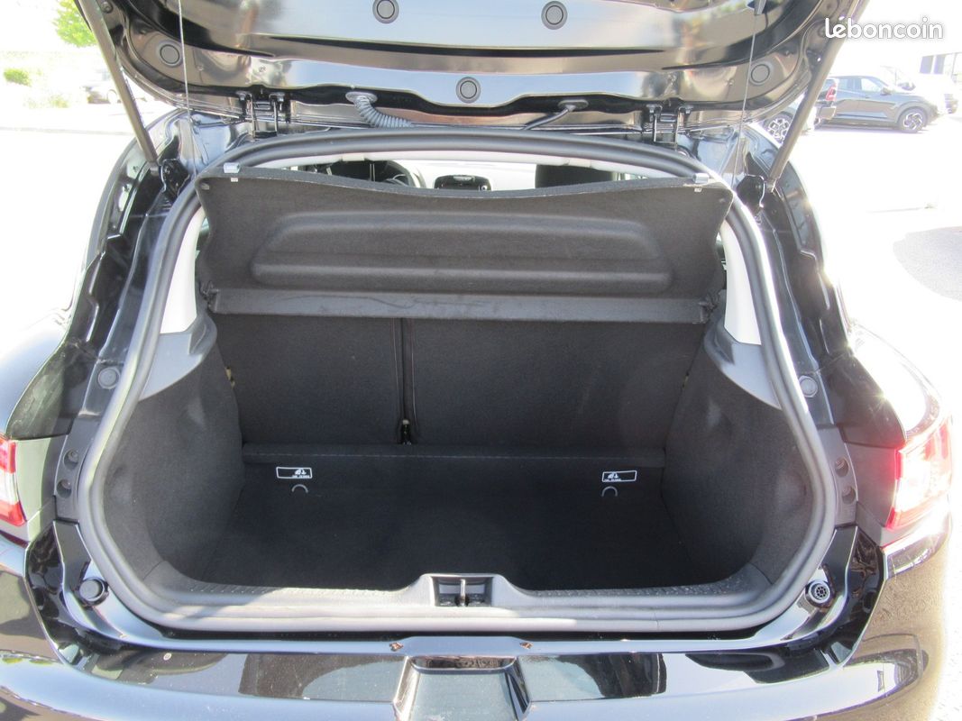 Renault CLIO IV TCE 90 CV ZEN Business ECO2 (image 26)