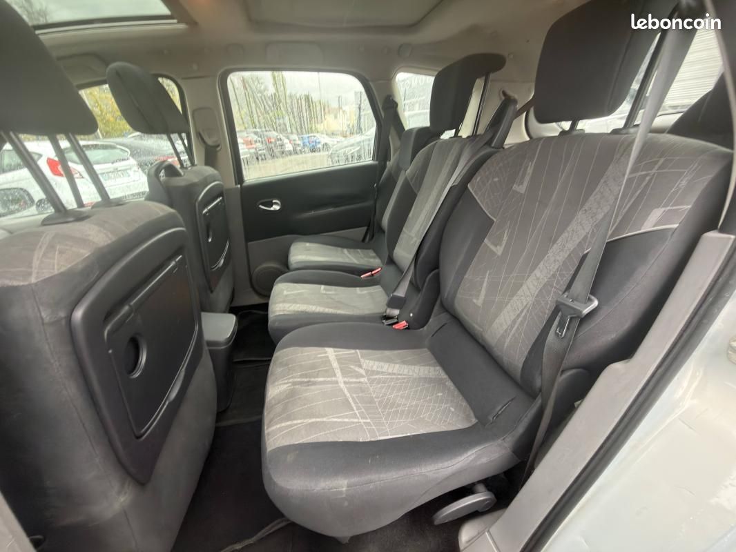 Renault Scénic II (J84) 2.0 16v 136ch Luxe Dynamique (image 5)