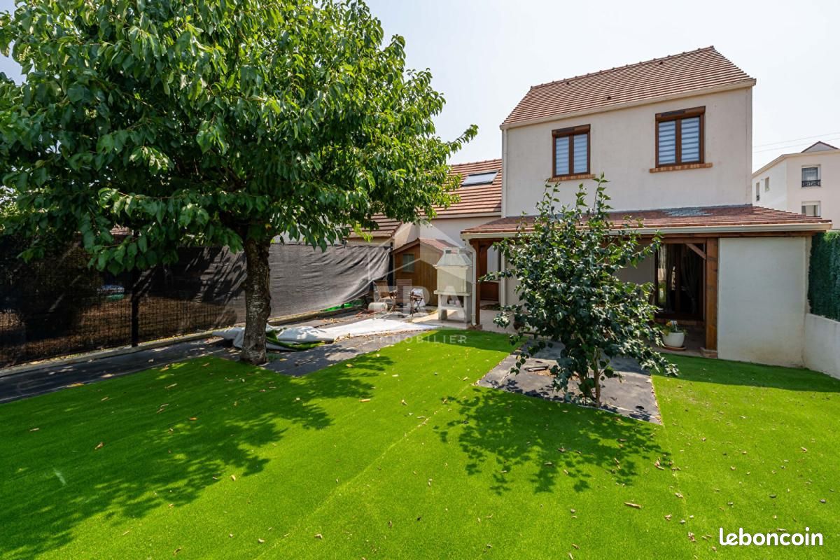 Maison 5 pièces 93 m² · à Itteville · 93 m² · 275 000 €