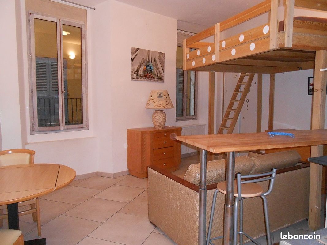 Appartement 1 pièce 25 m² · à Grasse · 25 m² · 580 €/mois