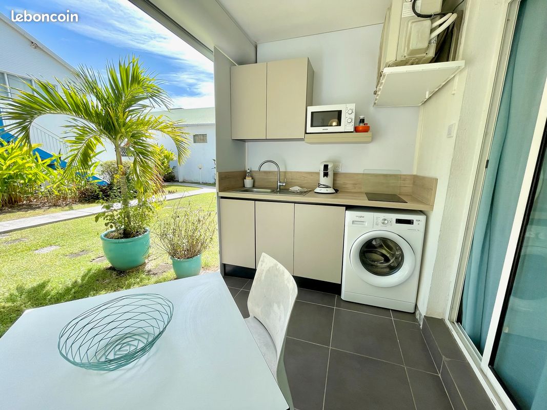 Appartement 1 pièce 24 m² · à Saint-François · 24 m² · 700 €/mois