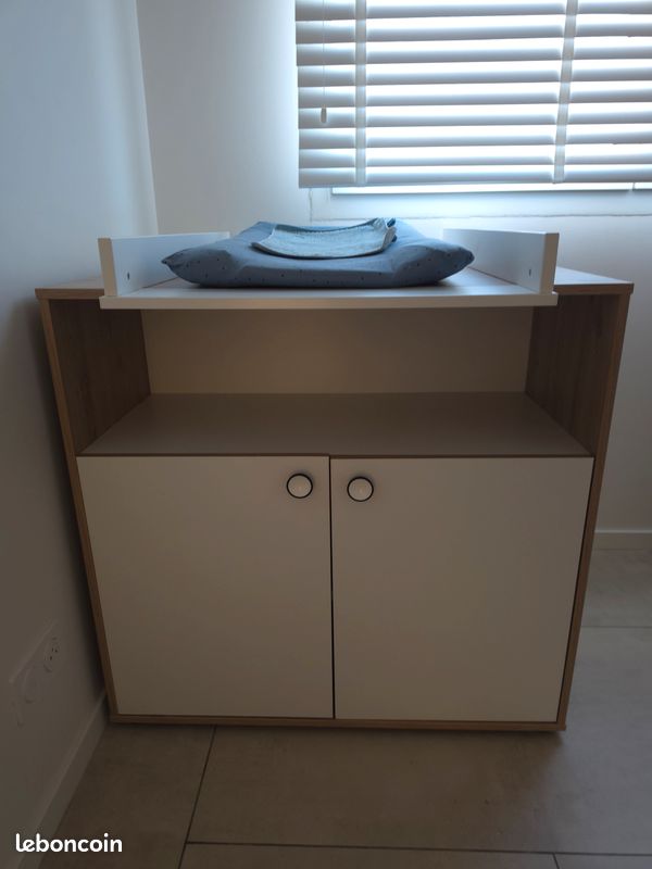 Meuble a langer (image 1)