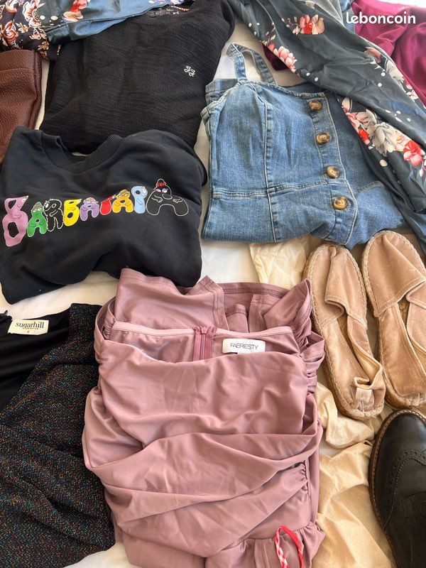 Vide dressing lot habits accessoires divers (image 3)