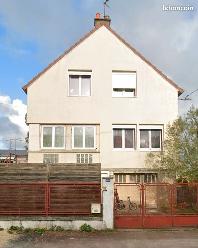 Maison 6 pièces 110 m² · à Vierzon · 110 m² · 160 000 €