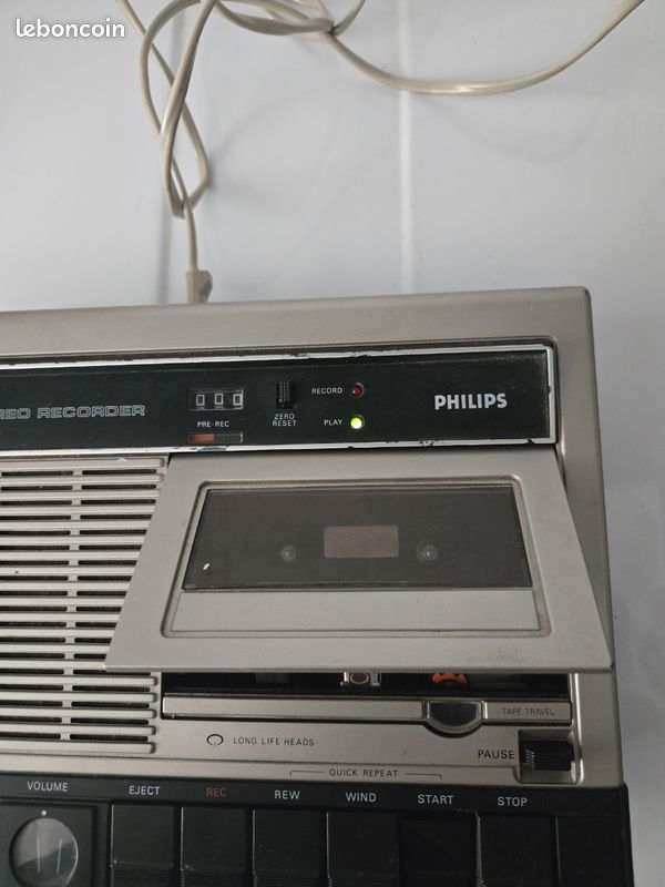 VINTAGE Cassette Recorder PHILIPS N2233 Full Auto Stop VINTAGE Cassette Recorder PHILIPS N2233 Full Auto Stop